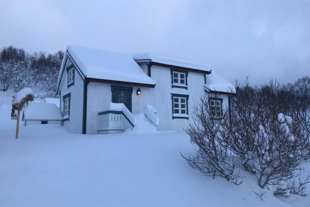Вілла Nordlandshus Ved Lofotr Bostad Екстер'єр фото
